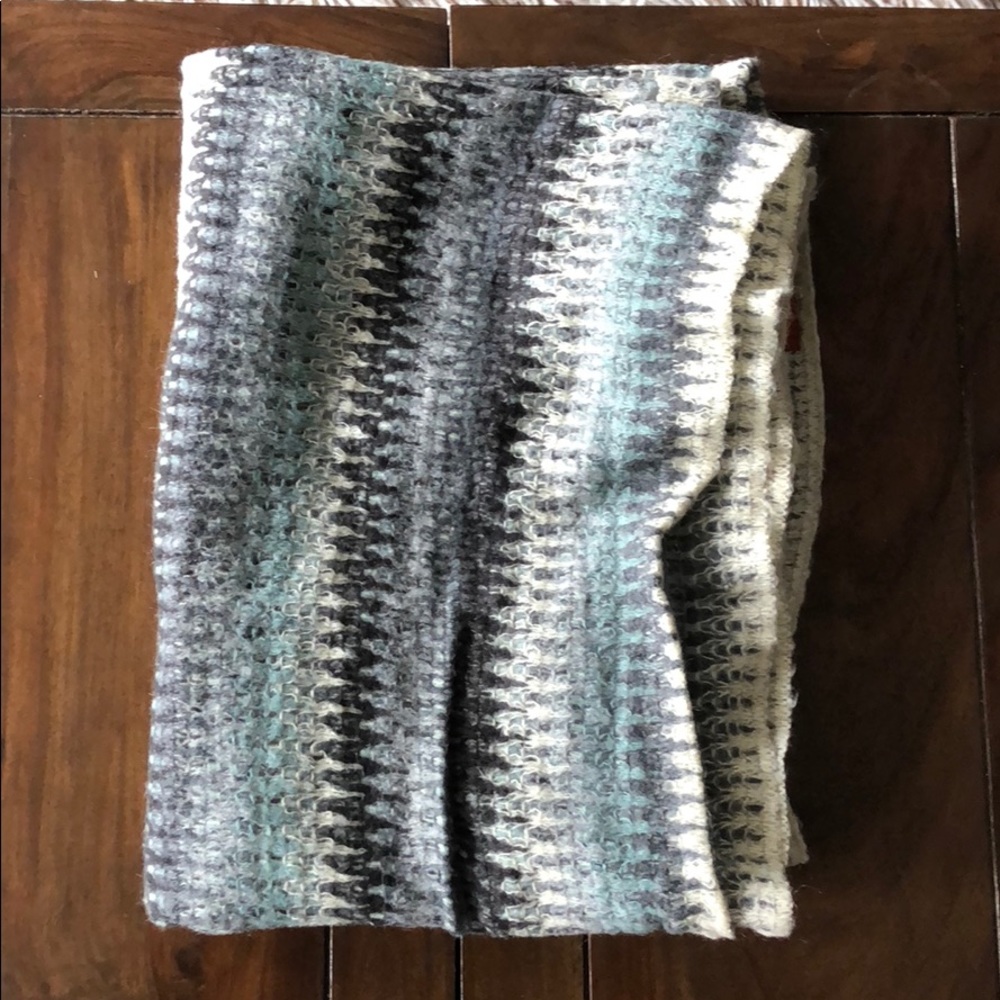 Missoni circle scarf